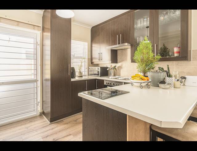 2 BEDROOM FREESTANDING SOLD IN SUNNINGDALE